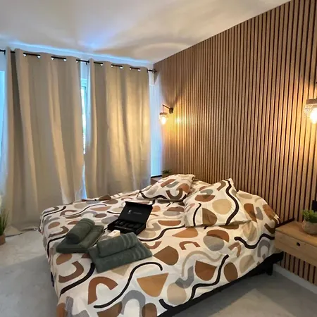 Διαμέρισμα Victoria Palace T2 De 50m2 *